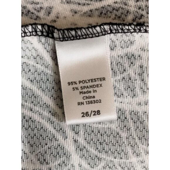 Avenue Plus Size 26/28 Dress Womens Black White Abstract Print Keyhole - Picture 9 of 10